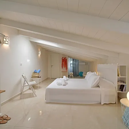Giorgos & Maria Villas Agios Matthaios  Exterior photo